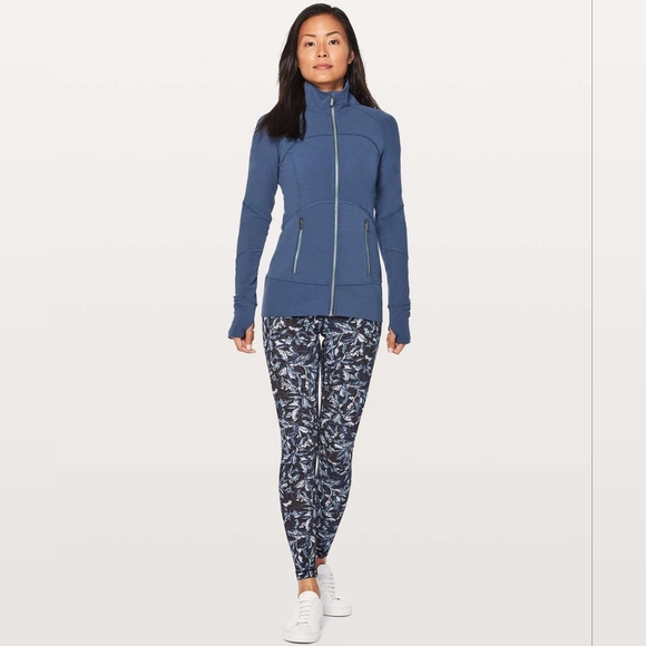 Lululemon Contour Blue Zip-Up Jacket Mineral Blue Size 8 - Picture 3 of 11